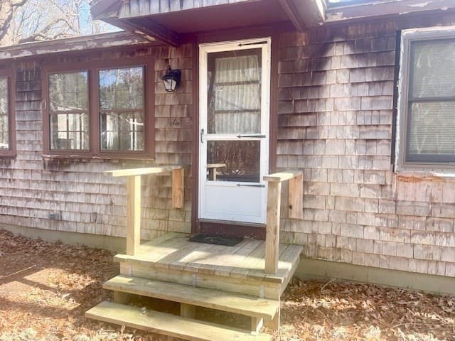 6 Maple St photo 2