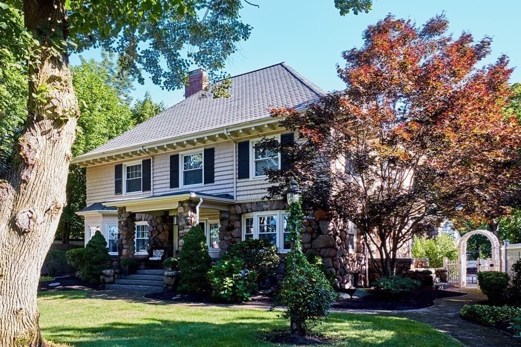 179 Cedar St photo 2