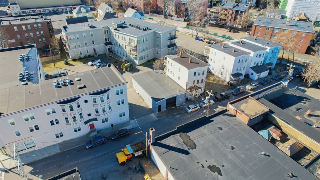 12 Banton St photo 5