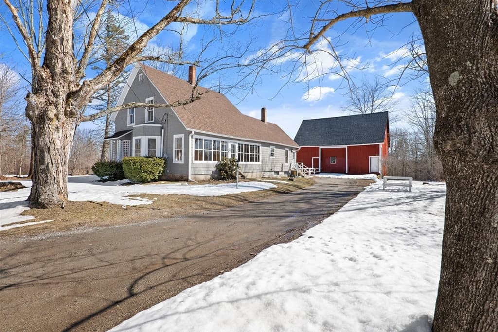 52 Creamery Hill Rd photo 3