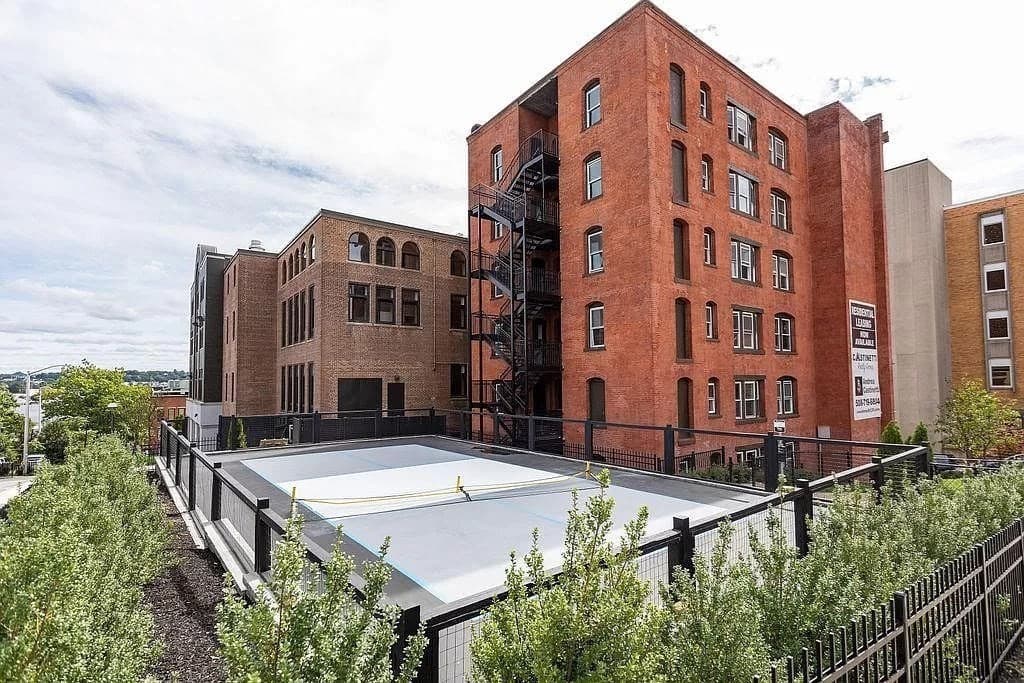 13 Sudbury St #520