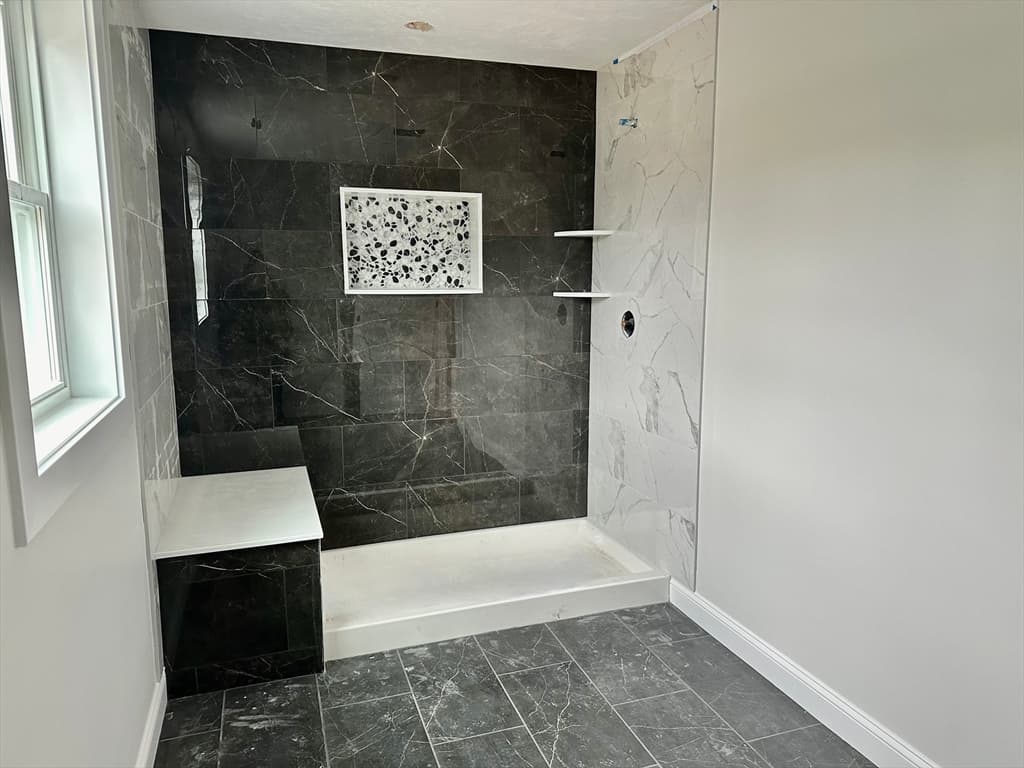 153 Pond Street photo 4