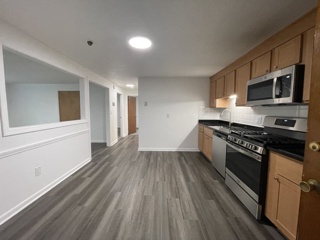 805 Haverhill Street #3-A6 photo 2