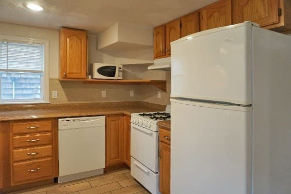 23 Lambert St #1 photo 2