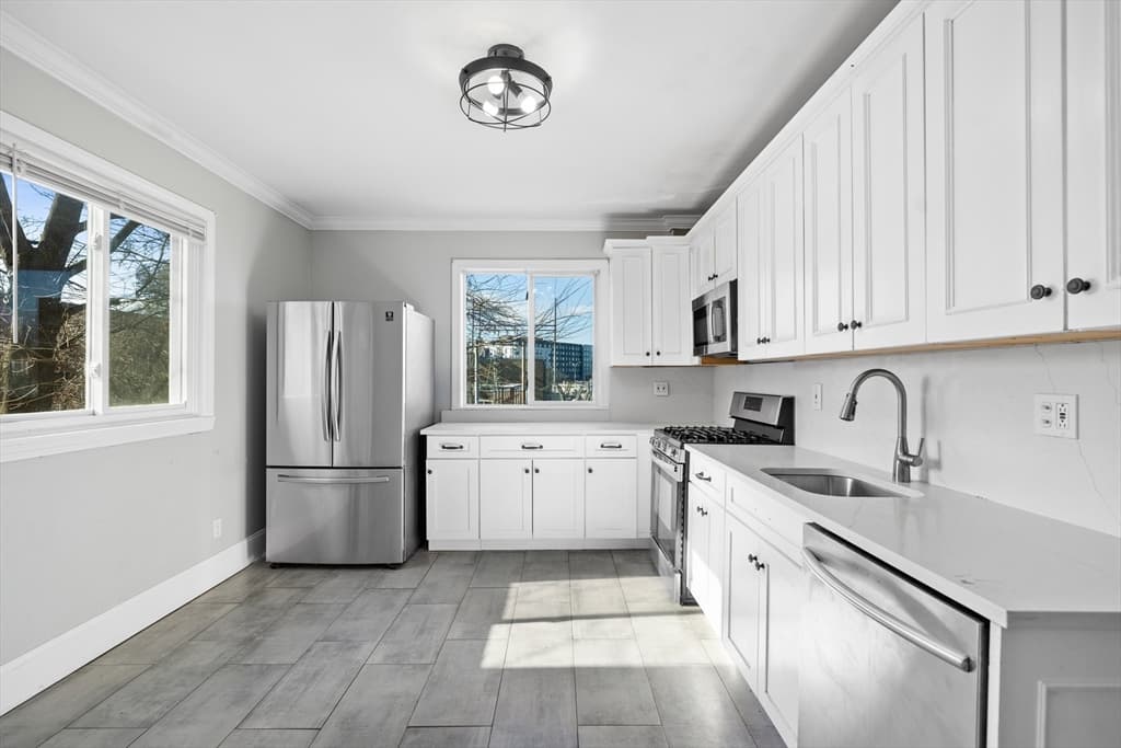 24 Mansfield St photo 2