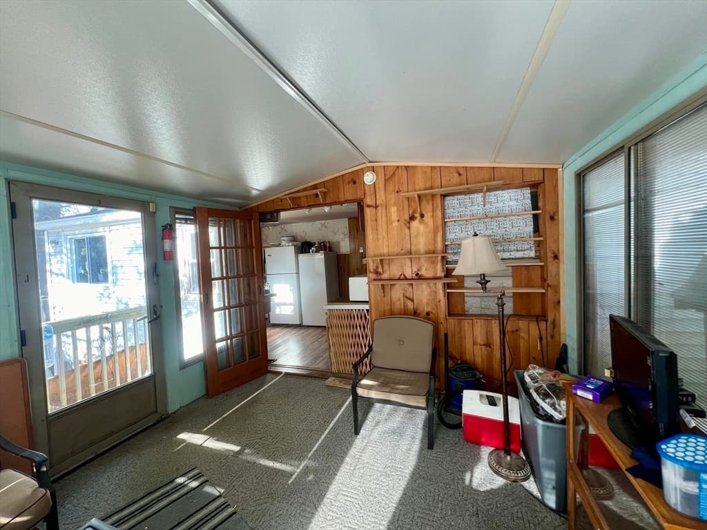6 Henry Rd photo 3