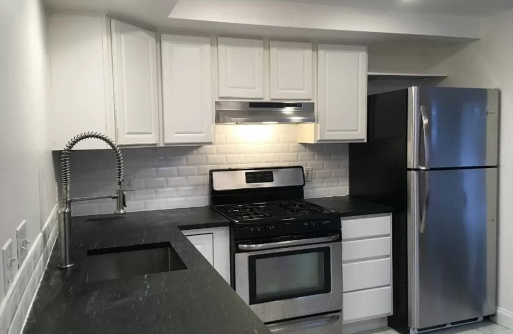 159 Auburn St #1 photo 5