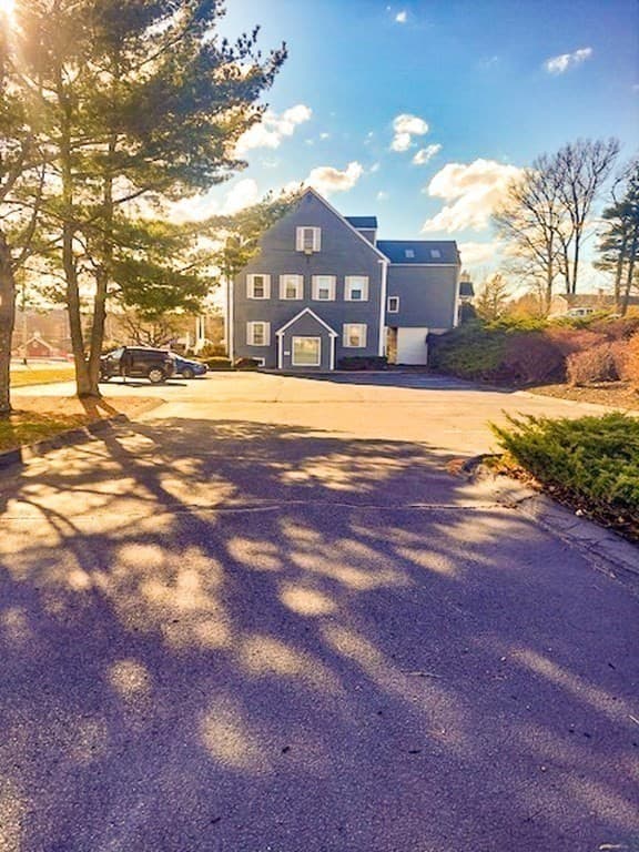 348 Lunenburg St