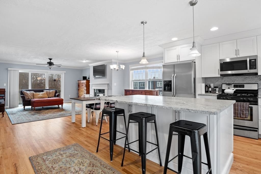 1 Coulson Pratt Dr #1 photo 5