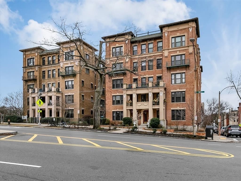 452 Park Dr. #1+A photo 2