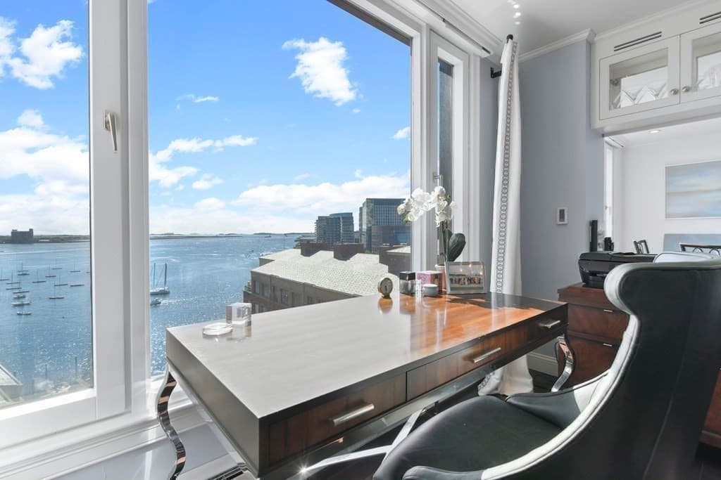10 Rowes Wharf #901 photo 3