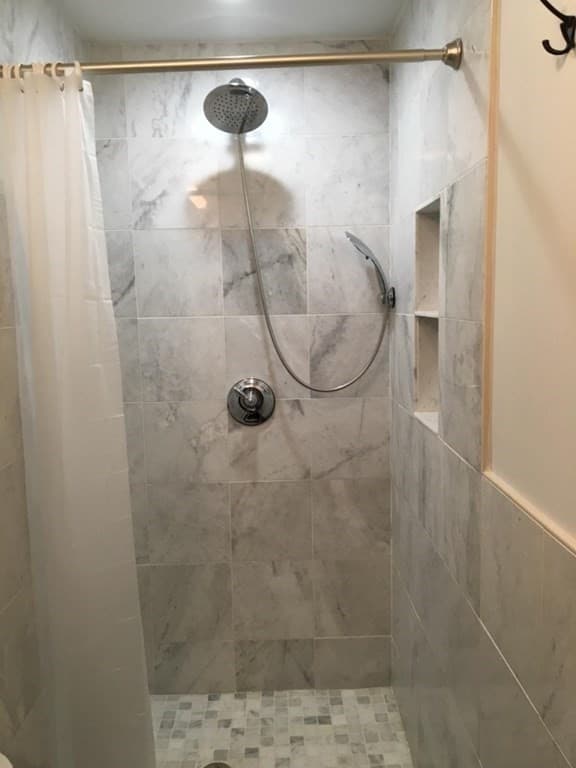 254 Windsor St #1R photo 4