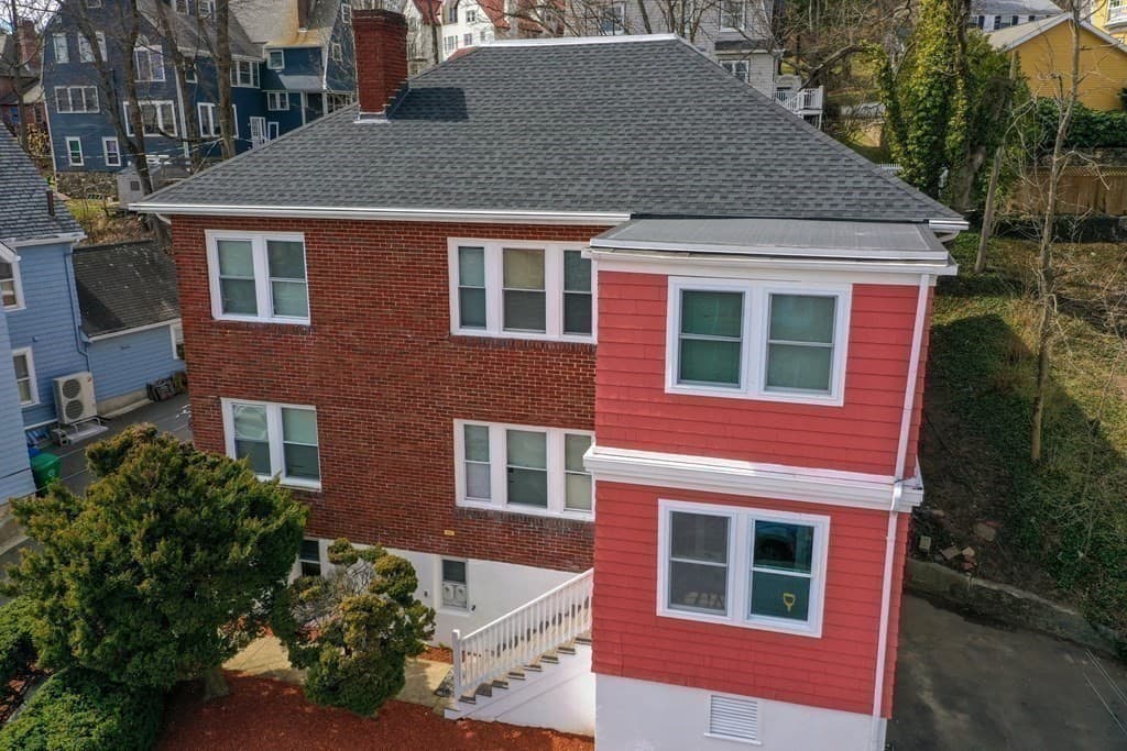 62 Algonquin Rd #2