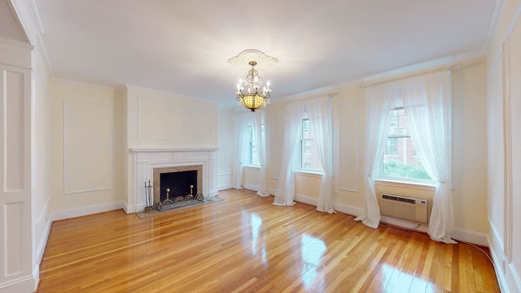 311 Tappan St #3 photo 5