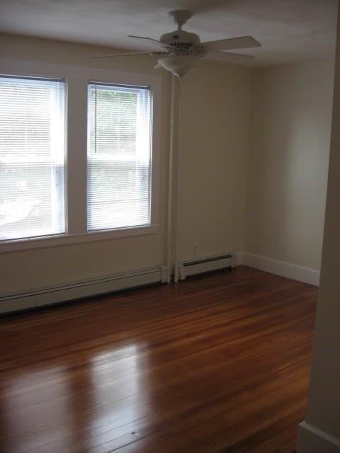 436 Washington St photo 5