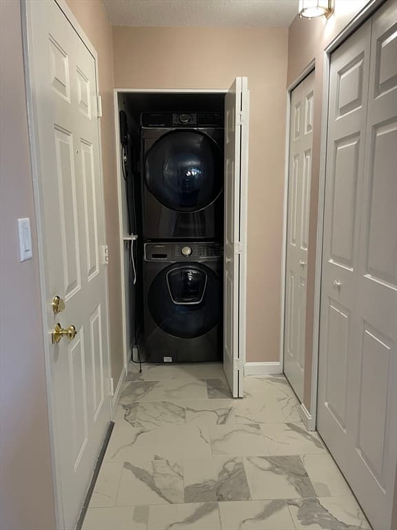 196 Locust St #605 photo 3