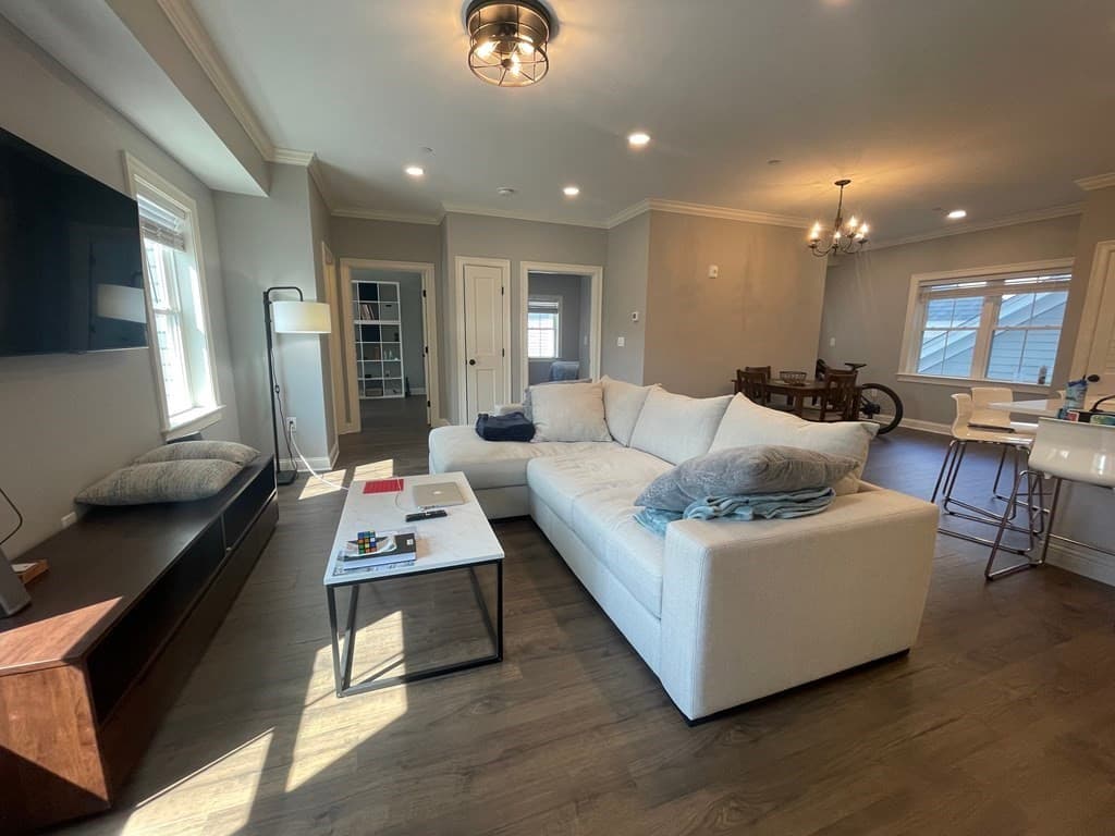 862 Washington #3R