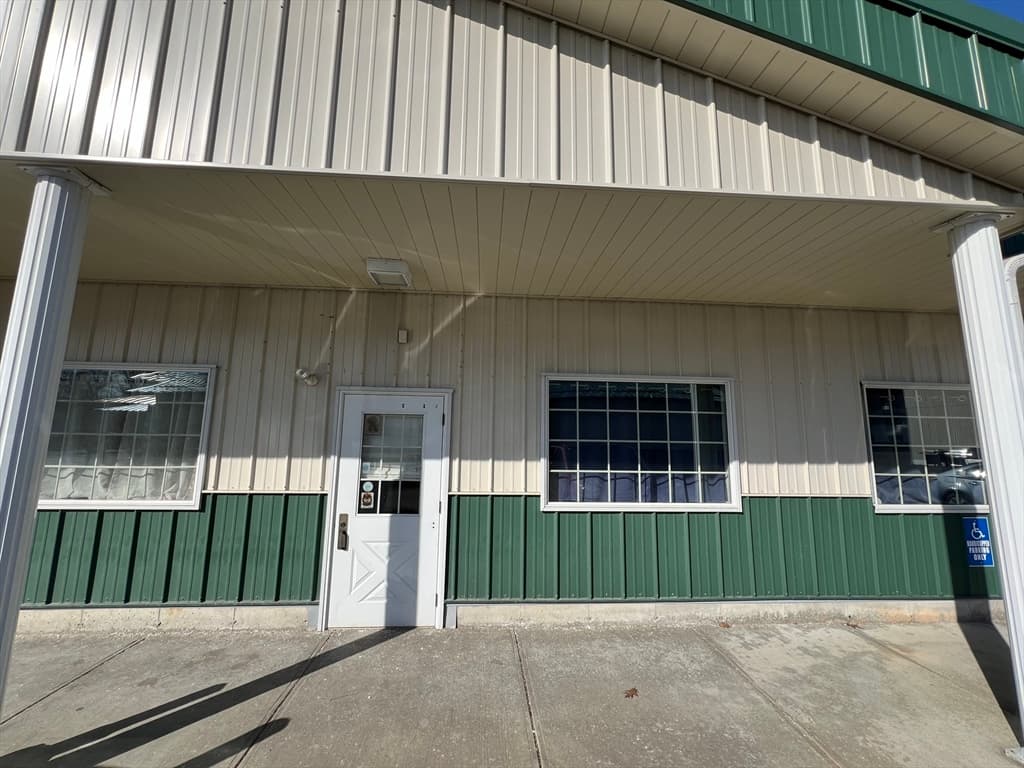 456 Main Street #D