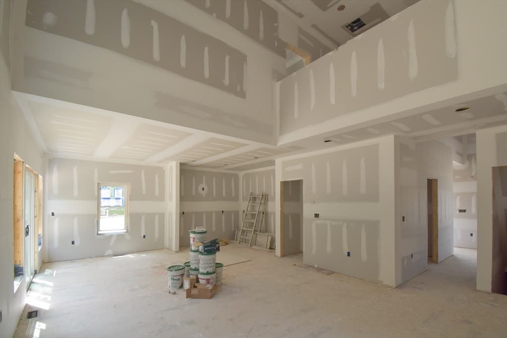 18 Pasture Hill Road photo 4