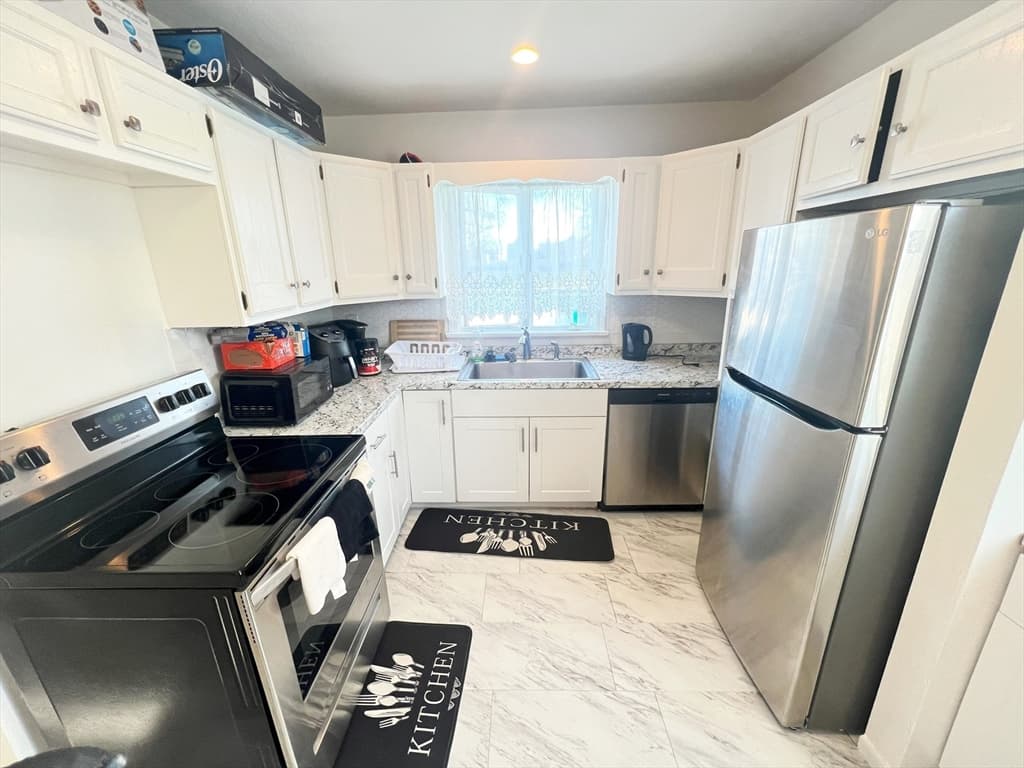 40B Baltimore #B photo 3