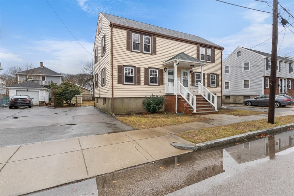 131 Greene St photo 2