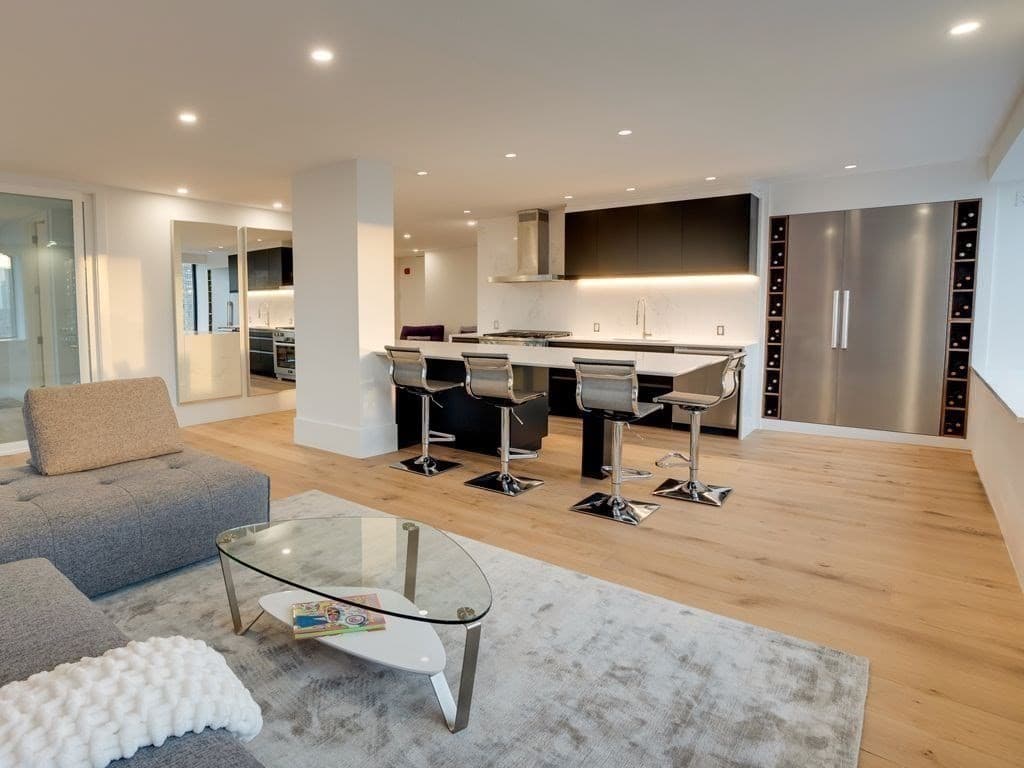 65 E India Row #Penthouse B photo 5
