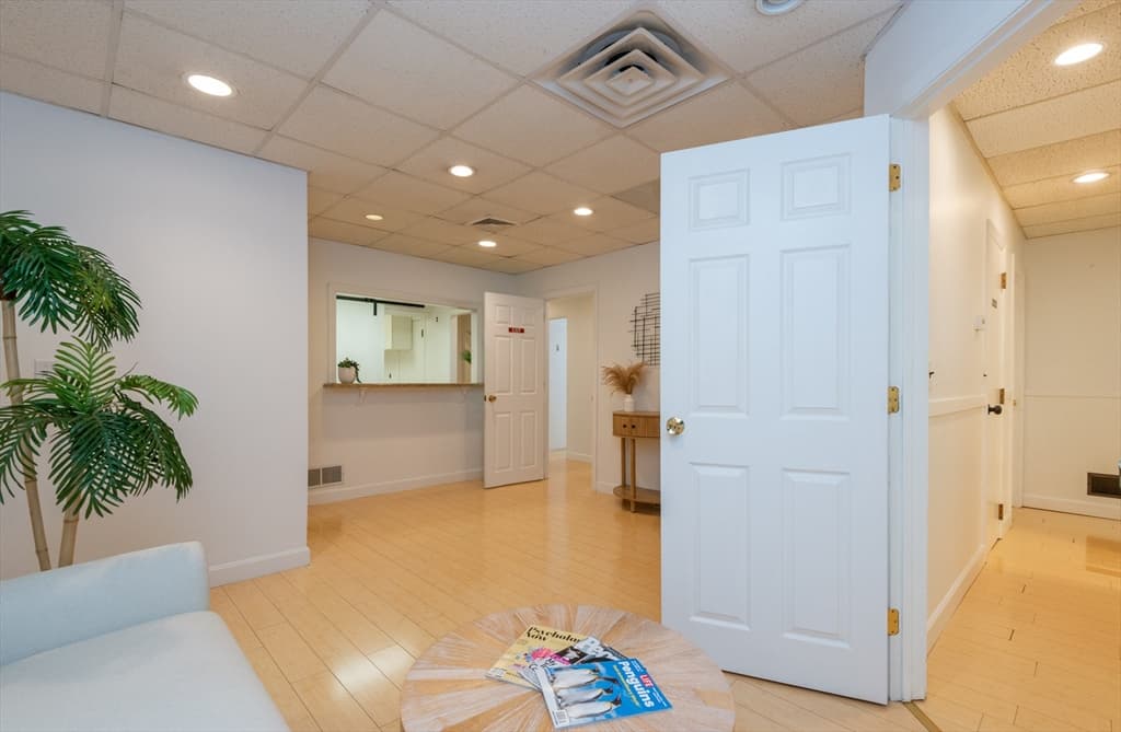 50 Loomis St. #101