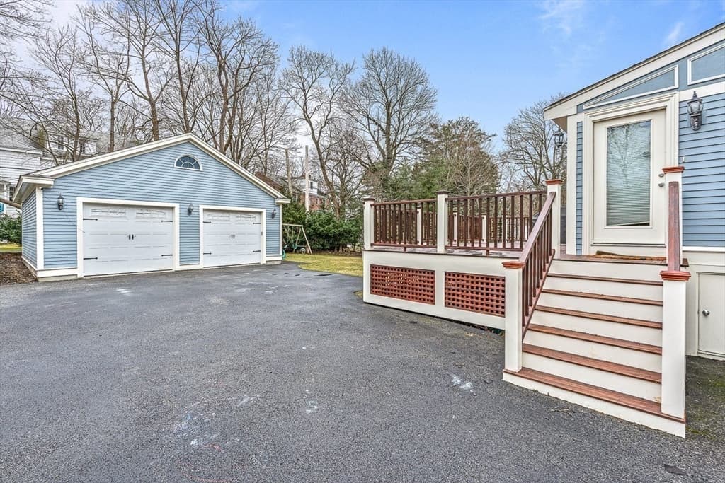 34 Glen Road photo 2