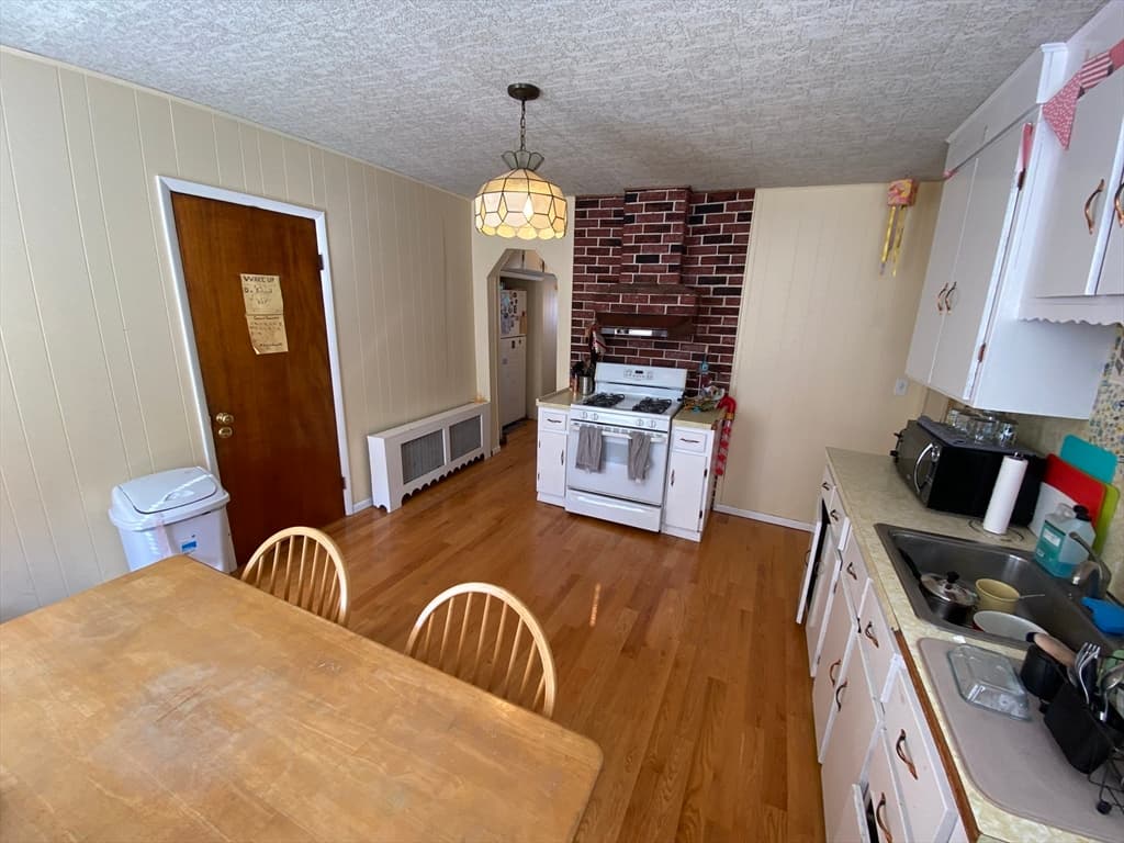 29 Cameron Ave #3 photo 2