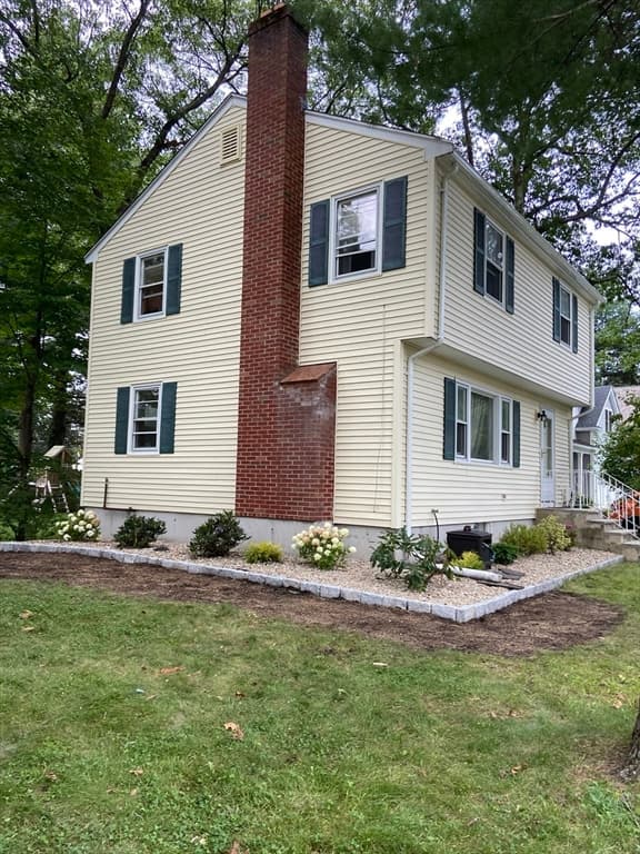 2 Marigold Ave #0 photo 2