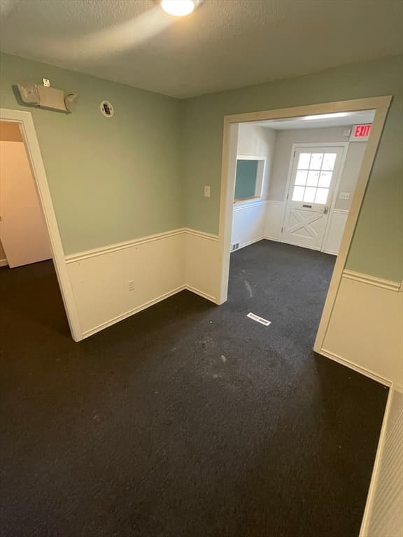 11 Leavitt Street photo 5