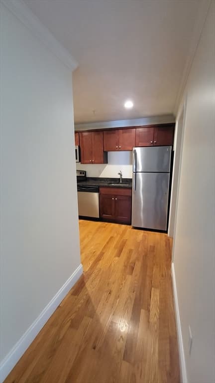 277 Pawtucket Street #2B photo 4