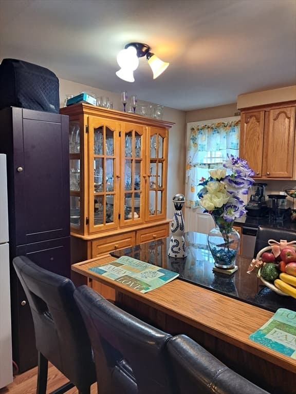 79 Wayland photo 2