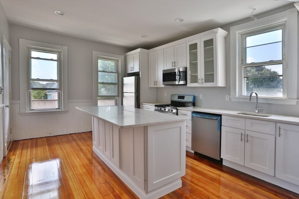 73 Barnes Ave #2 photo 2