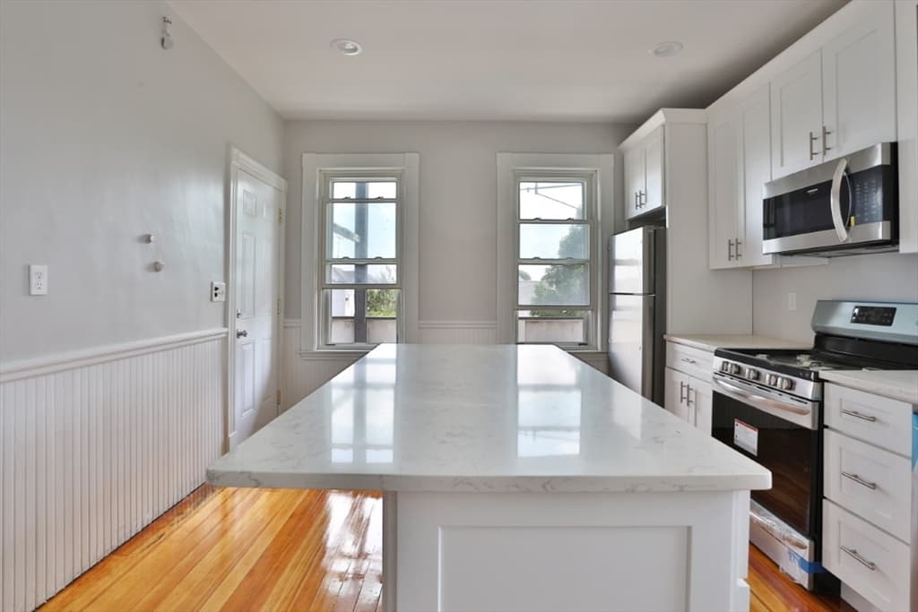 73 Barnes Ave #2 photo 3