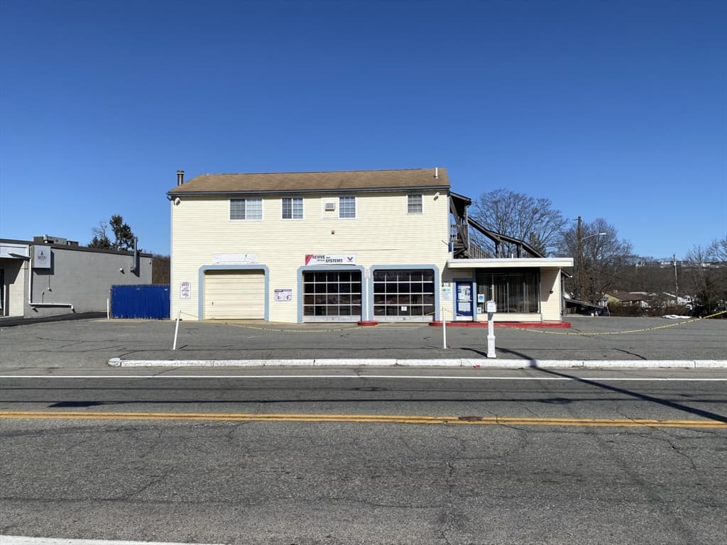 1225 Atwood Ave