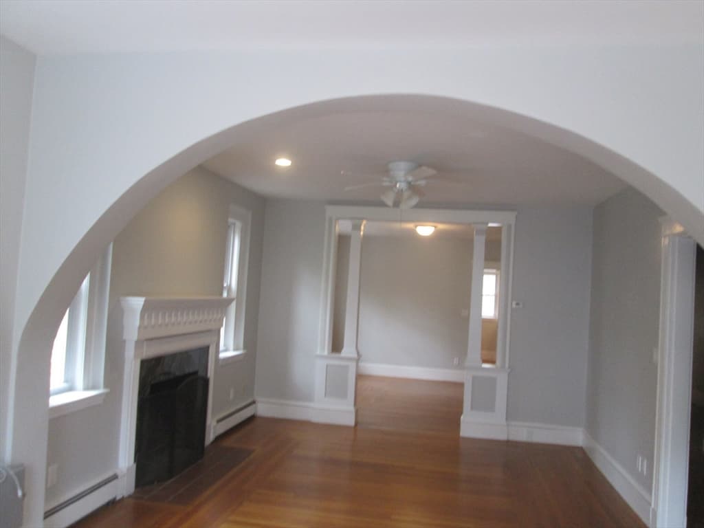 8 Dunham St #A photo 3