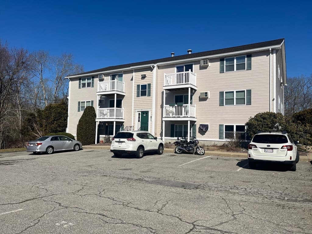 1475 Braley Rd #20