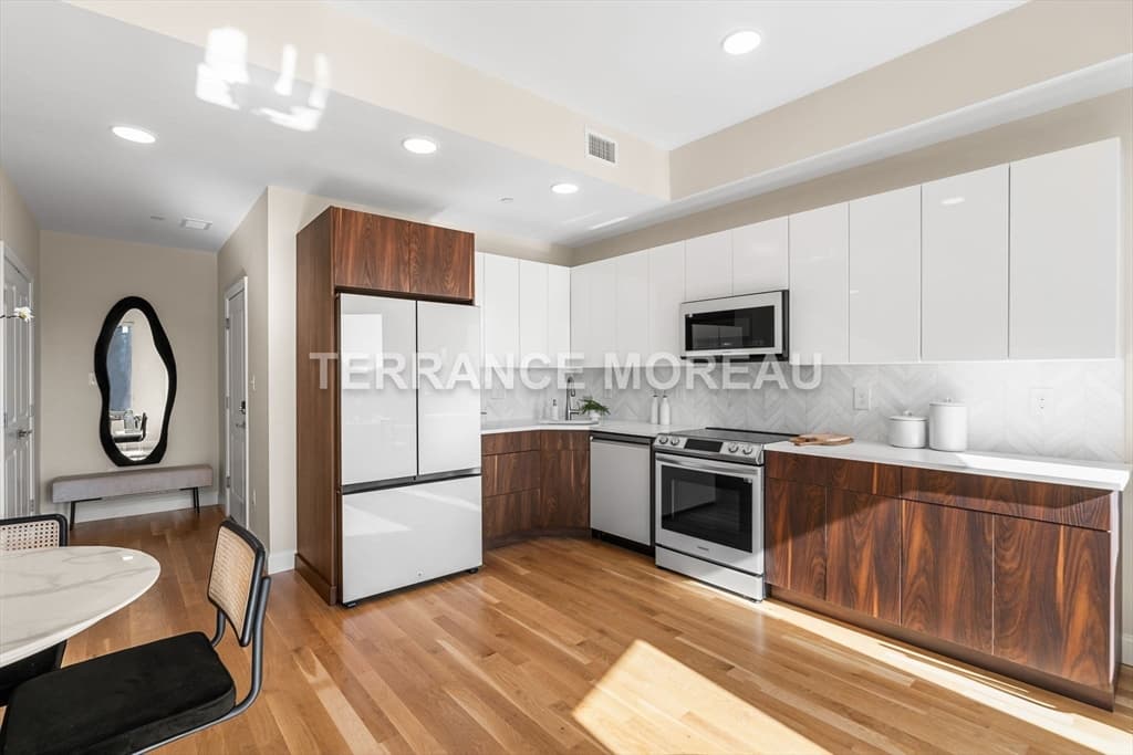 16 Taber Street #301 photo 2