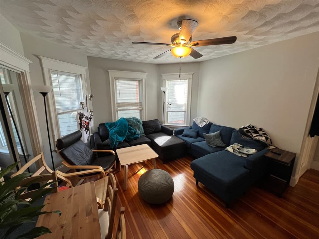 305 Highland Ave #1 photo 2