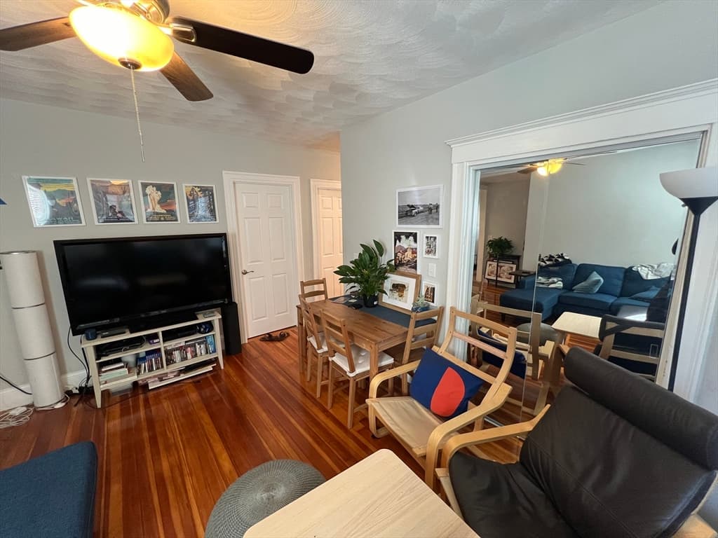 305 Highland Ave #1 photo 3