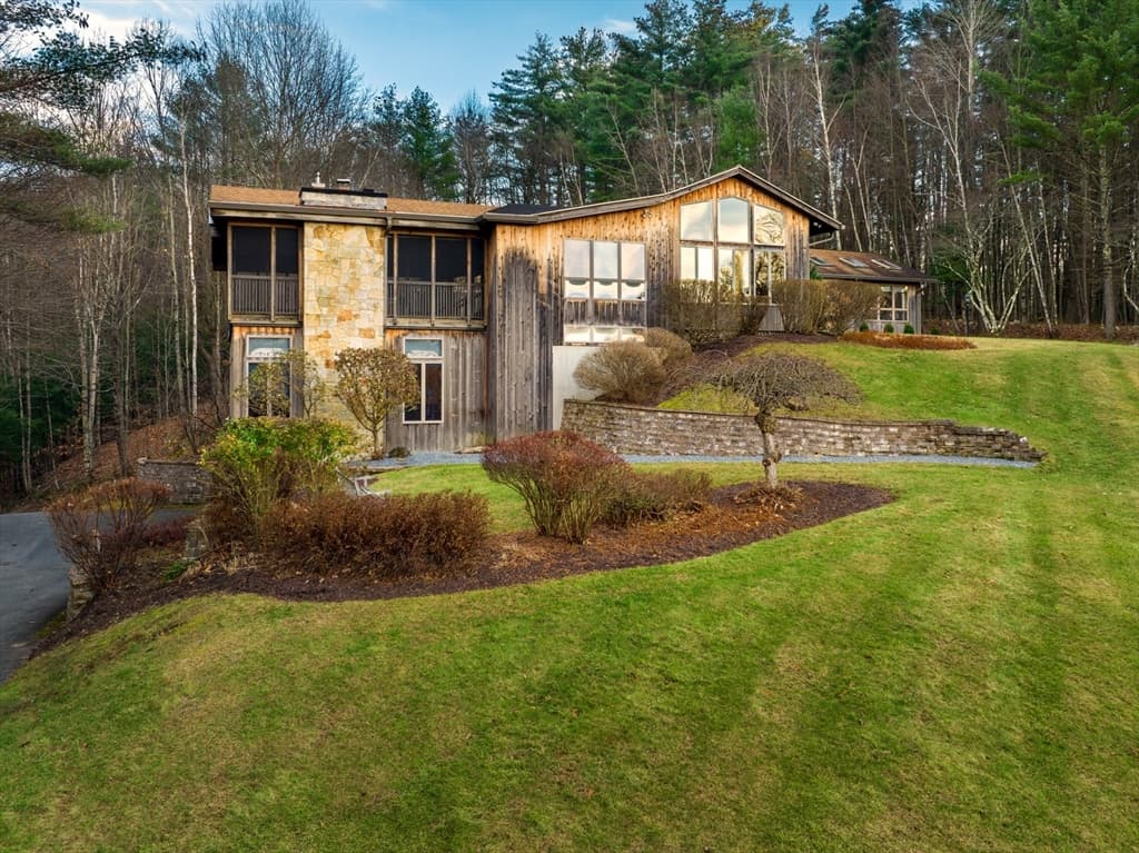 119 Brook Rd photo 5