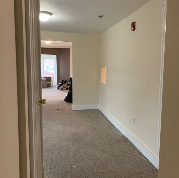 21-21A Princess St photo 2