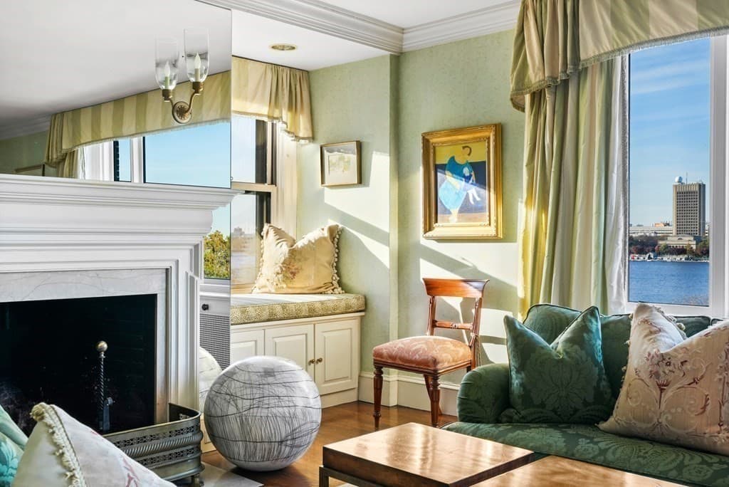 282 Beacon Street #6 photo 4