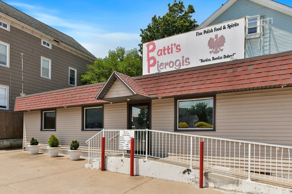 1019 South Main St