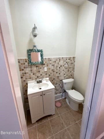 39-41 Maplewood Avenue photo 4