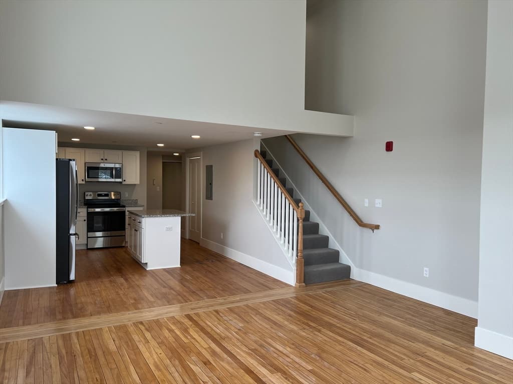 34 St Joseph Street #42 photo 2