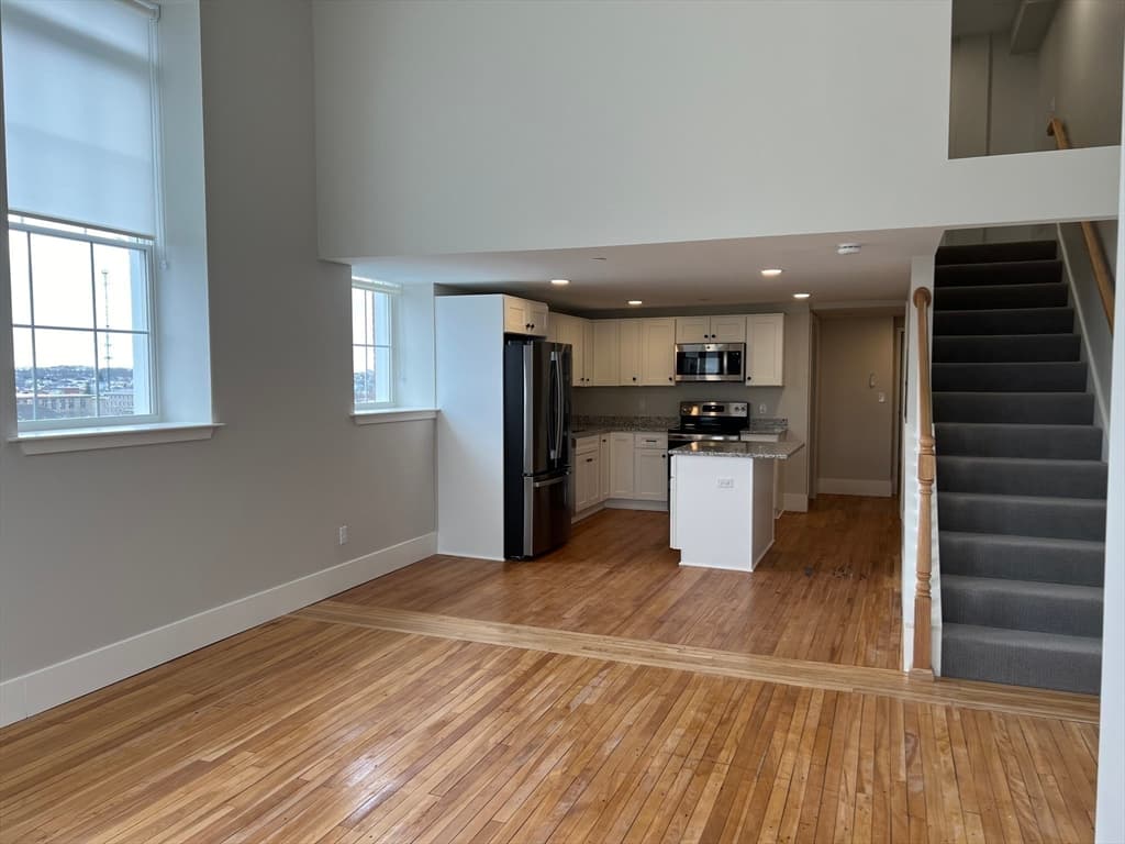 34 St Joseph Street #42 photo 4
