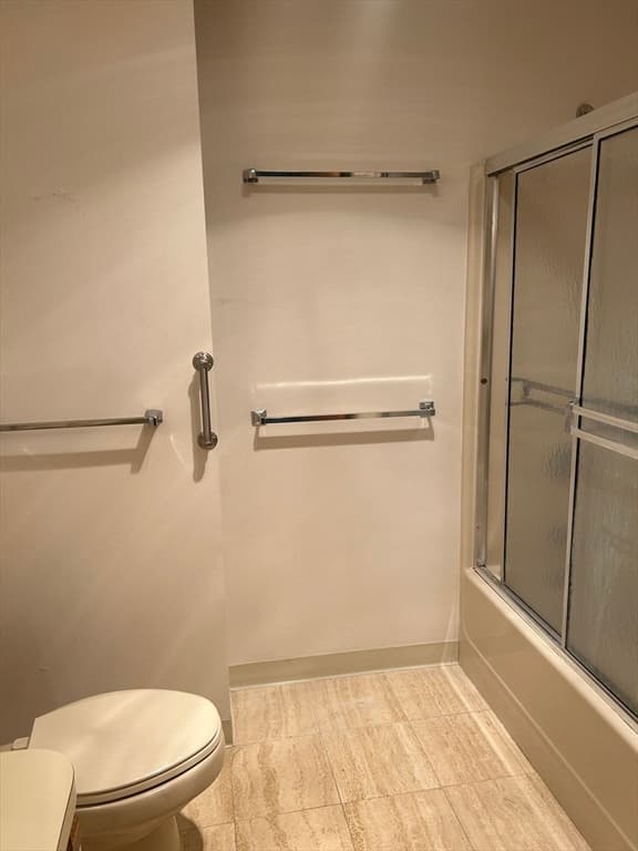 285 Plain St #204 photo 5