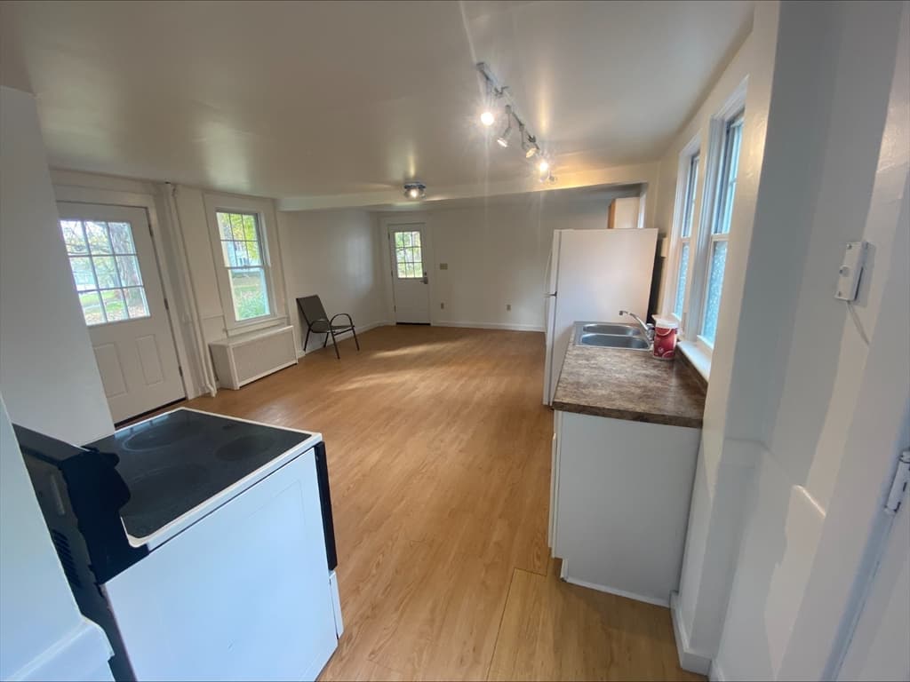 55 N Main #1 photo 3